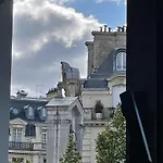 Paris Victor Hugo - Arc De Triomphe - Tour Eiffel